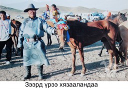 Аймгийн Алдарт уяач Ж.Мааманхүү: Зургаан насны морь айрагдаж түрүүлгэн, жийпээр шагнуулж байлаа