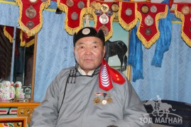 Аймгийн Алдарт уяач Л.Өвгөнхүү: Манайхан цоохор адуунд дуртай болохоор ургийн овгоо “Алаг морьт” гэж авсан