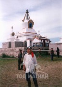 Алдарт уяач, аварга анчин Ламзавын Дэмбэрэл