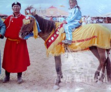 Улсын сайн малчин, аймгийн Алдарт уяач Г.Бүдсүрэн: Хонгор азарга маань намайг мөн ч их баярлуулсан даа