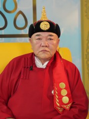  Лхагвасүрэн